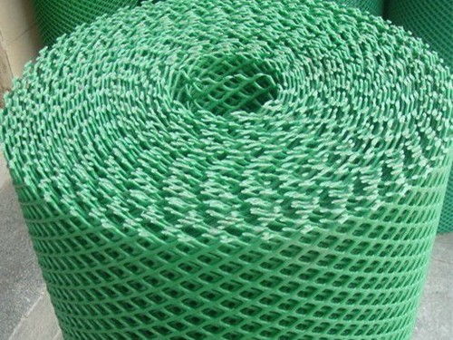 Пластиковая сетка от кротов Black Mole для газона 2х50 м, зеленая 
